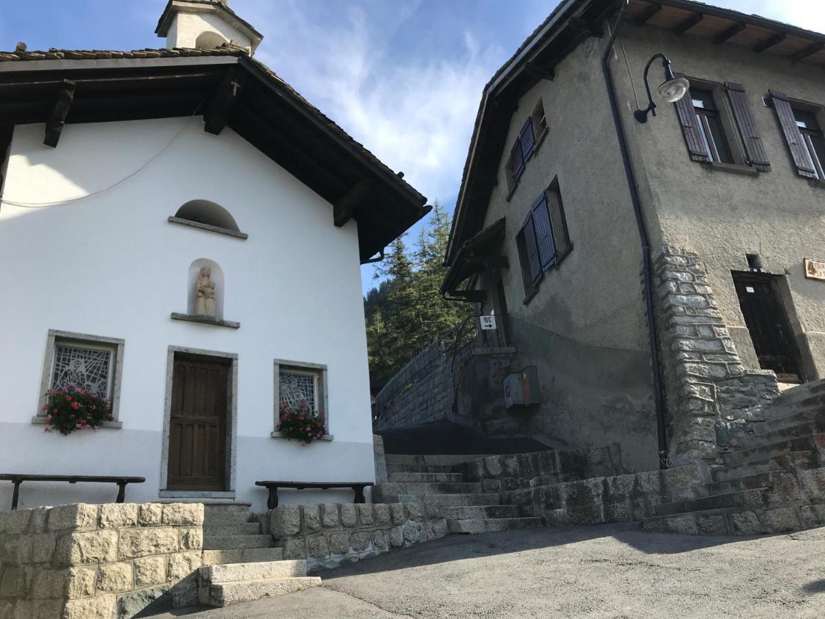 Gite Du Pelerin-Chalet De Montagne Orsières Buitenkant foto